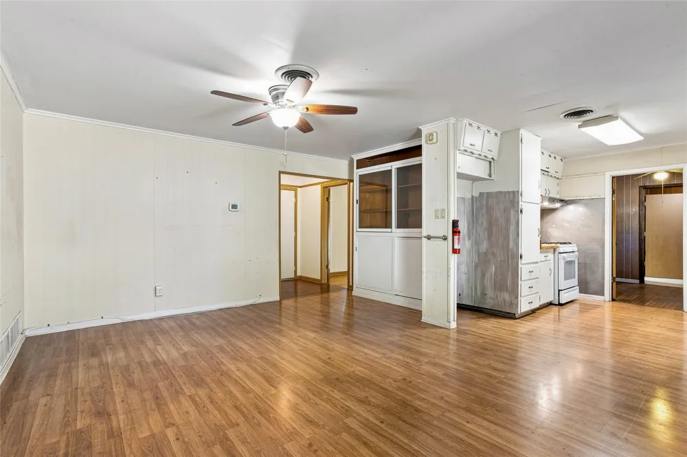 6725 Cylinda Sue Circle North Richland Hills, TX 76180
