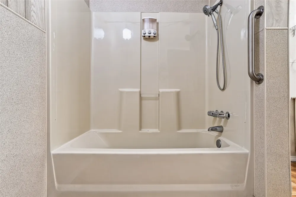 6725 Cylinda Sue Circle North Richland Hills, TX 76180