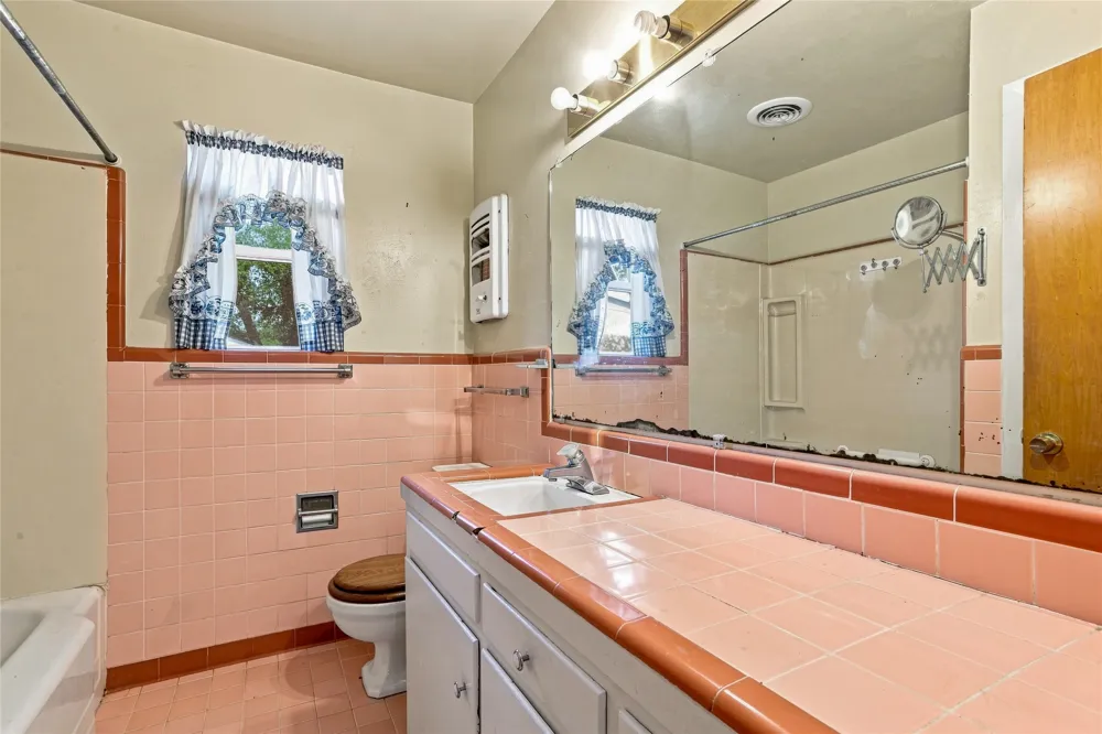 6725 Cylinda Sue Circle North Richland Hills, TX 76180