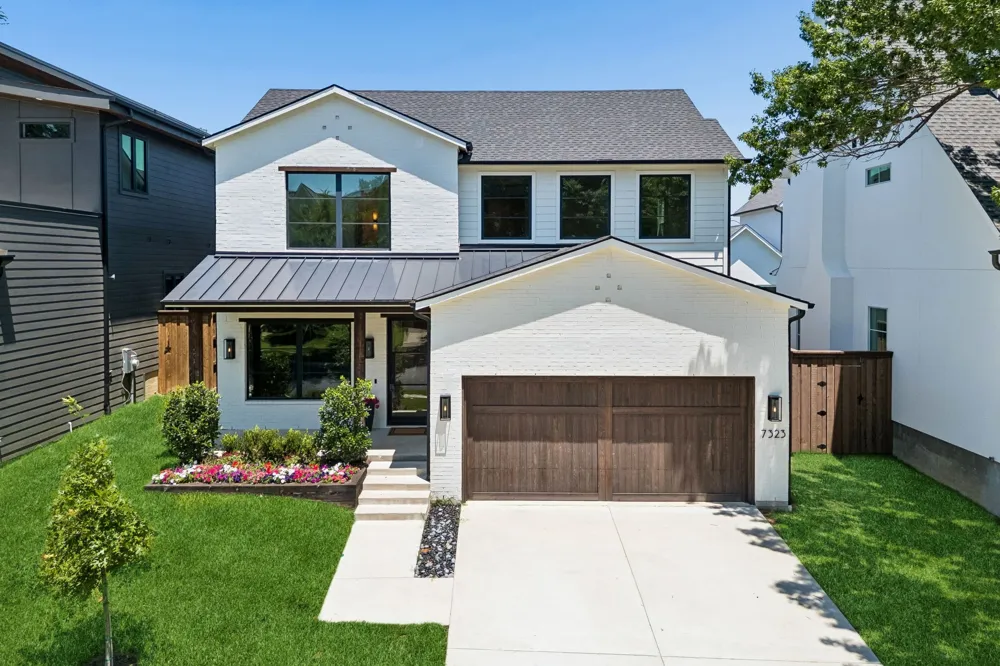 7323 Casa Loma Avenue Dallas, TX 75214