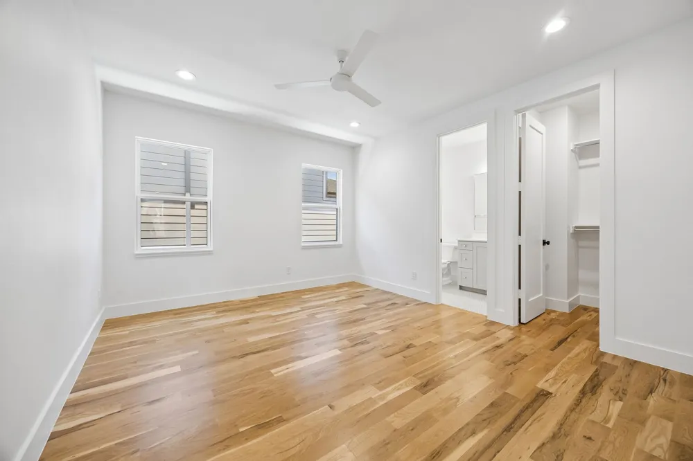 7323 Casa Loma Avenue Dallas, TX 75214