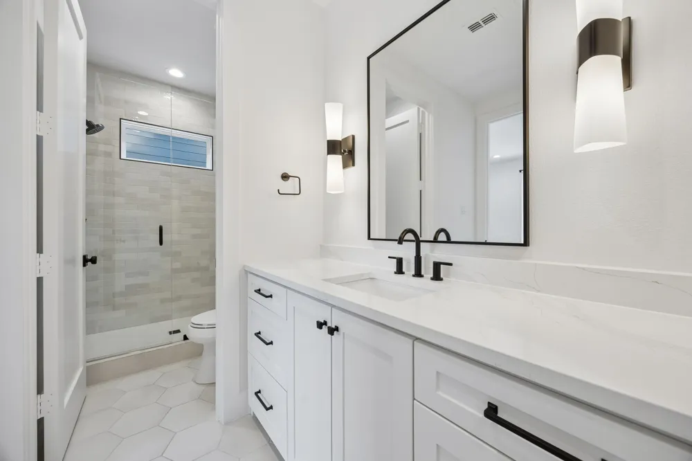 7323 Casa Loma Avenue Dallas, TX 75214