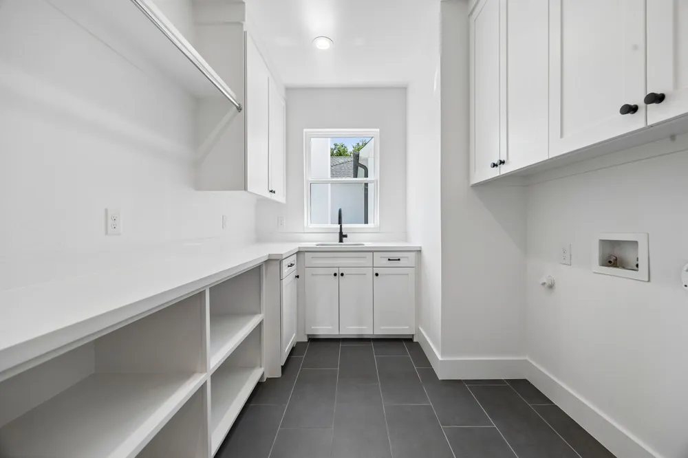 7323 Casa Loma Avenue Dallas, TX 75214