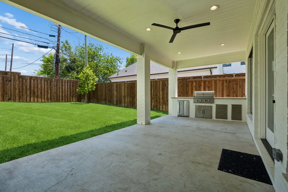 7323 Casa Loma Avenue Dallas, TX 75214