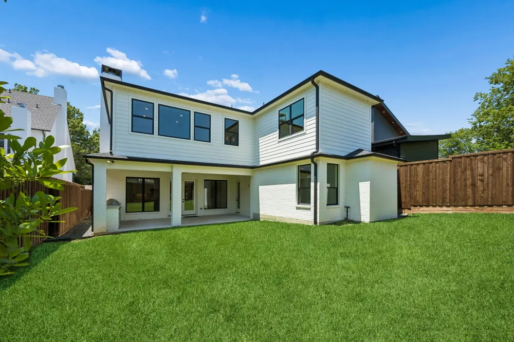 7323 Casa Loma Avenue Dallas, TX 75214