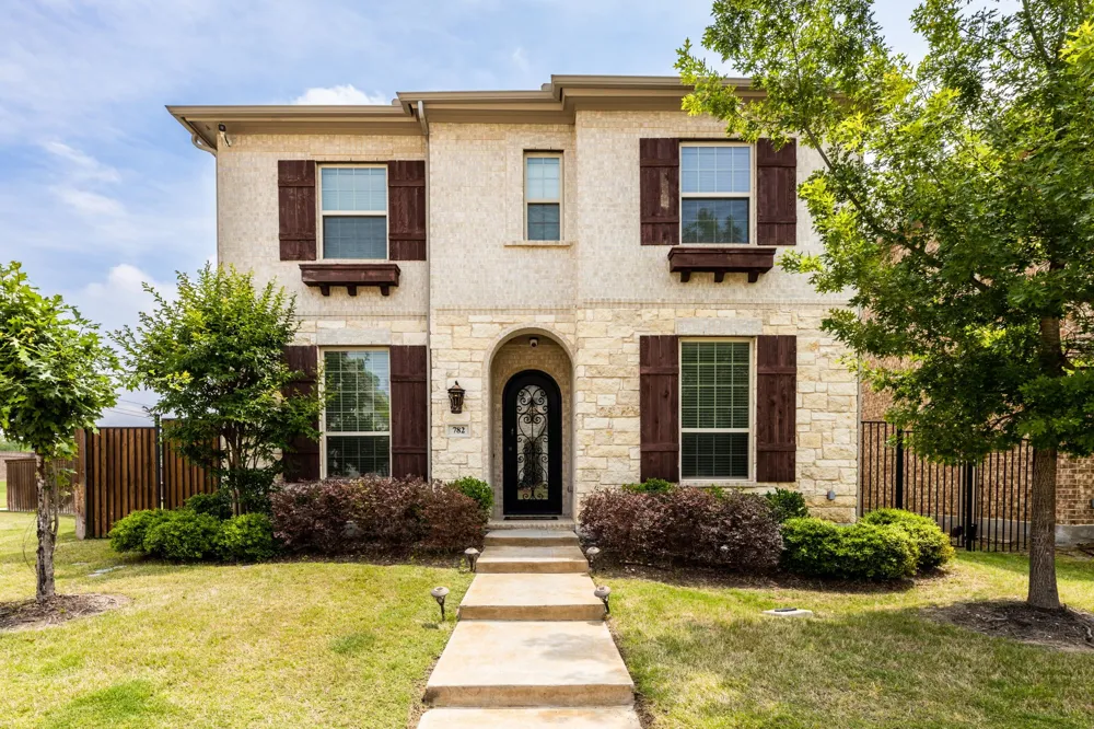 782 Windsor Road Coppell, TX 75019