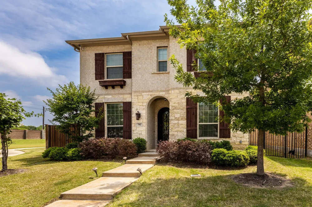 782 Windsor Road Coppell, TX 75019