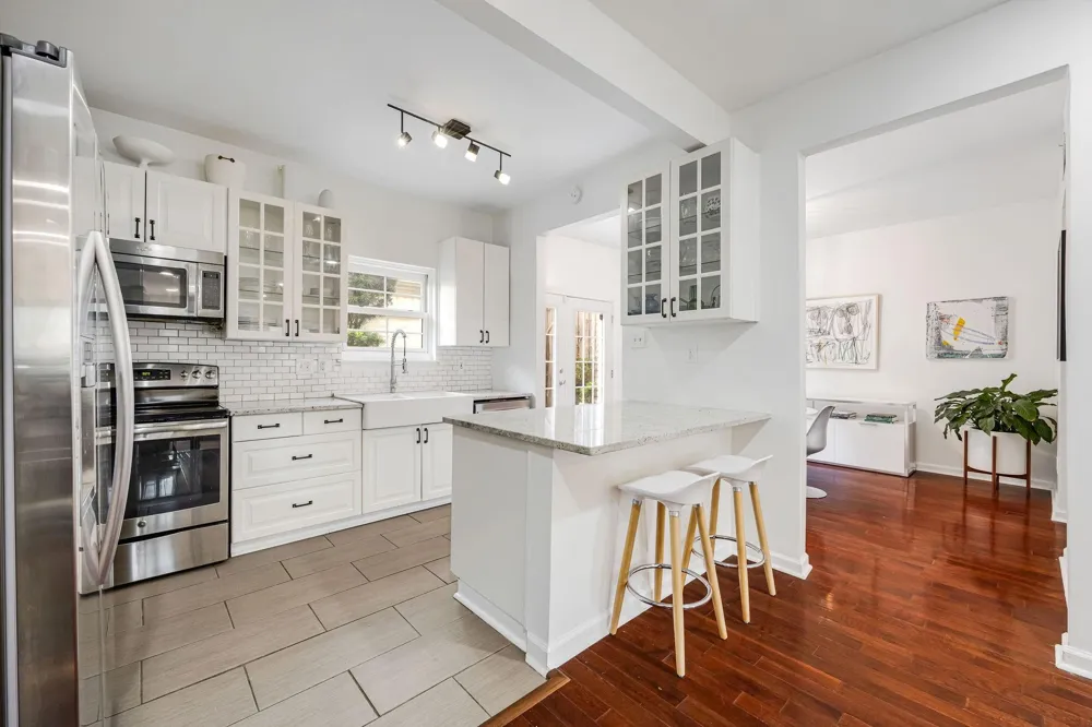 604 Augusta Drive #604 Houston, TX 77057