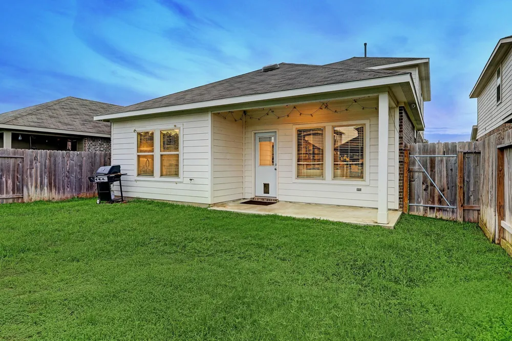 14242 W Pine Heart Drive Conroe, TX 77302