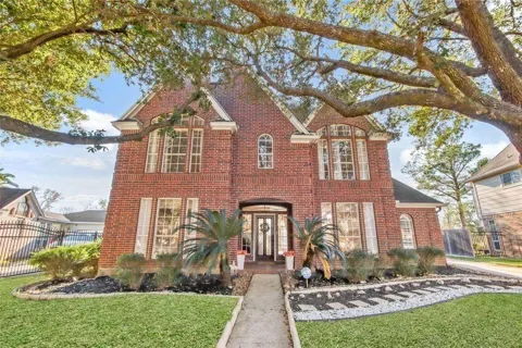 8411 Rockford Hall Drive
