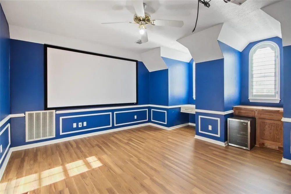 8411 Rockford Hall Drive Spring, TX 77379