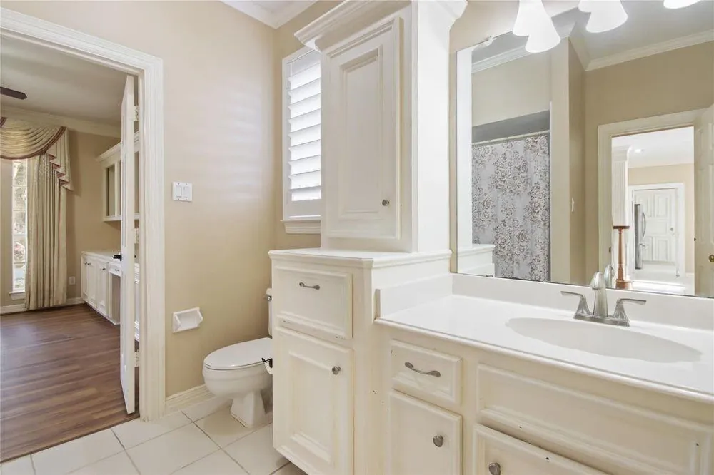 8411 Rockford Hall Drive Spring, TX 77379