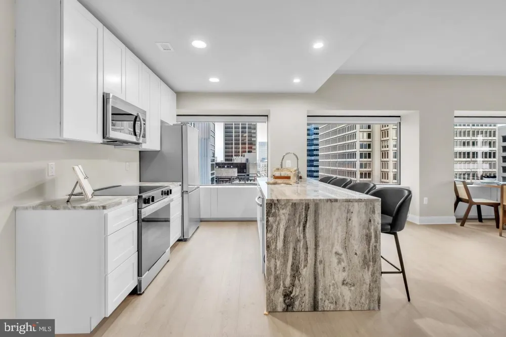 1801 MARKET STREET #1716 Philadelphia, PA 19103