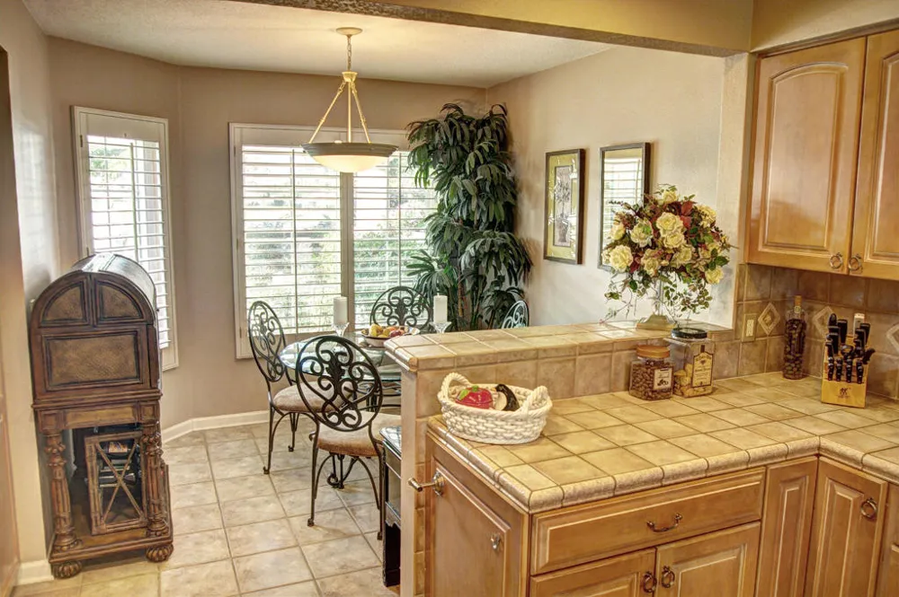 378 Desert Falls Drive East Drive E Palm Desert, CA 92211