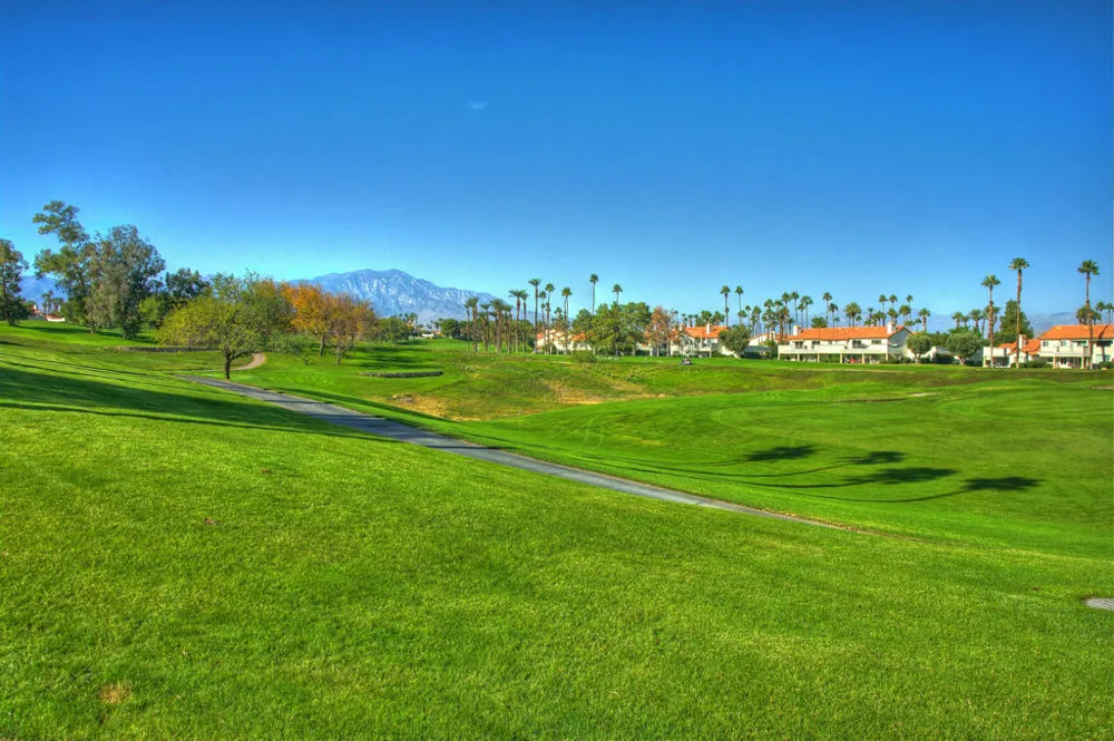 378 Desert Falls Drive East Drive E Palm Desert, CA 92211