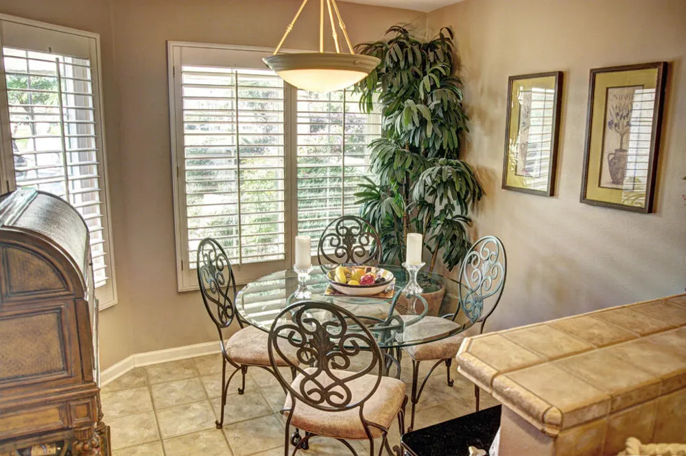 378 Desert Falls Drive East Drive E Palm Desert, CA 92211
