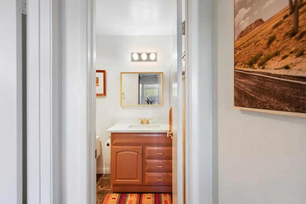 1550 S Camino Real #123 Palm Springs, CA 92264