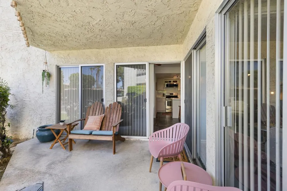 1550 S Camino Real #123 Palm Springs, CA 92264