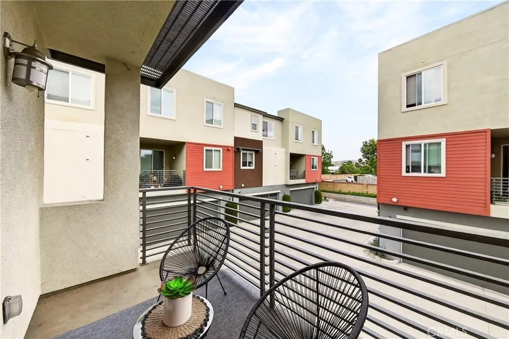 156 Orange Brea, CA 92821