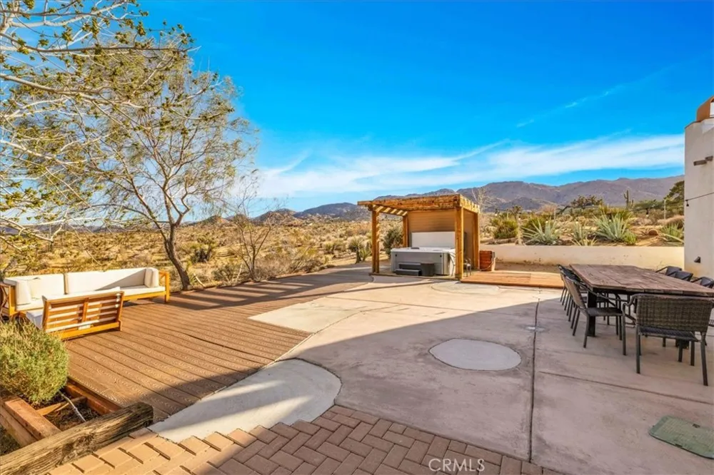 7423 Juniper Road Joshua Tree, CA 92252
