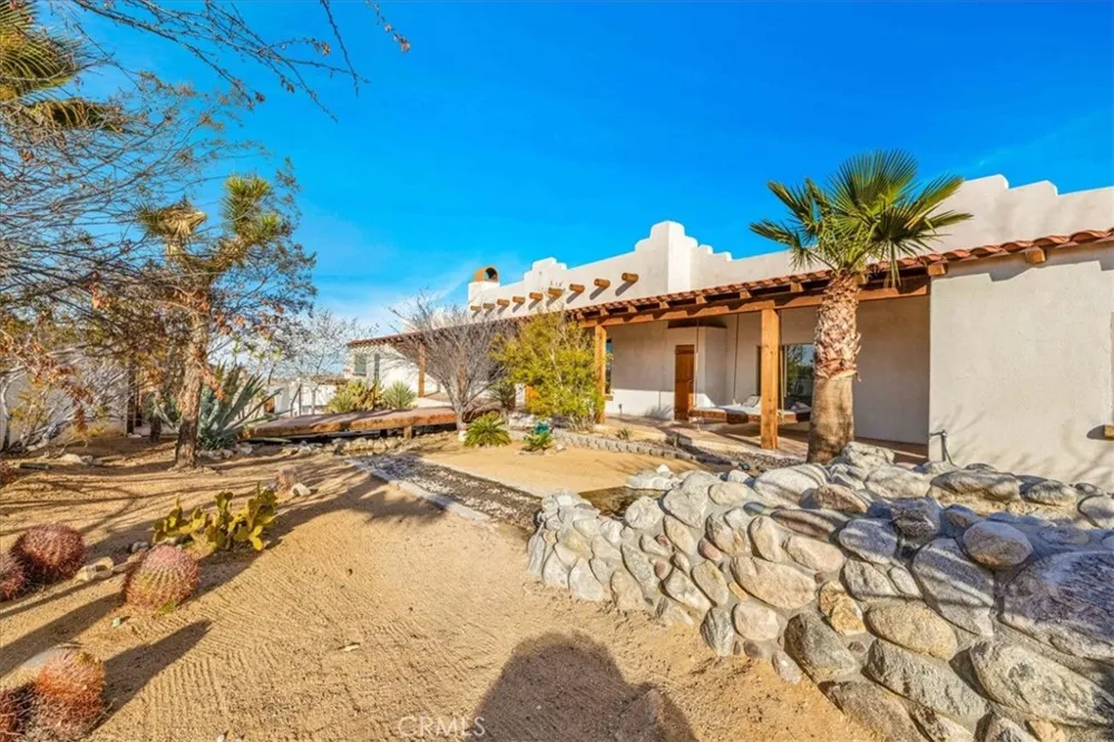 7423 Juniper Road Joshua Tree, CA 92252