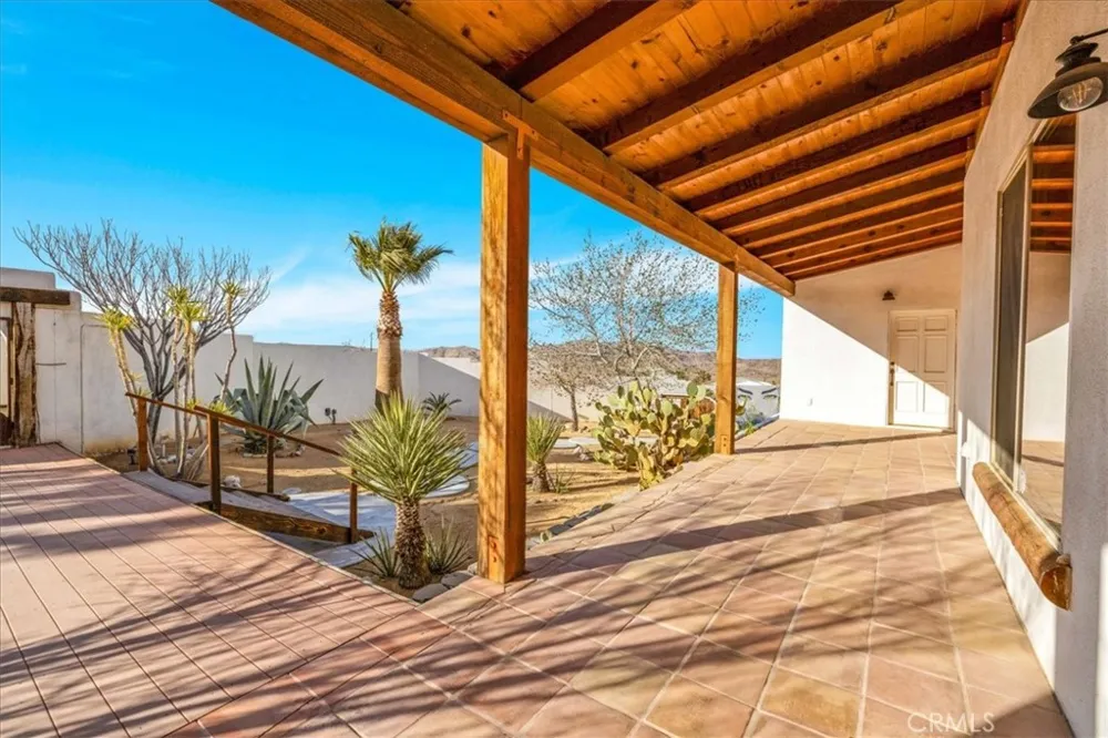 7423 Juniper Road Joshua Tree, CA 92252