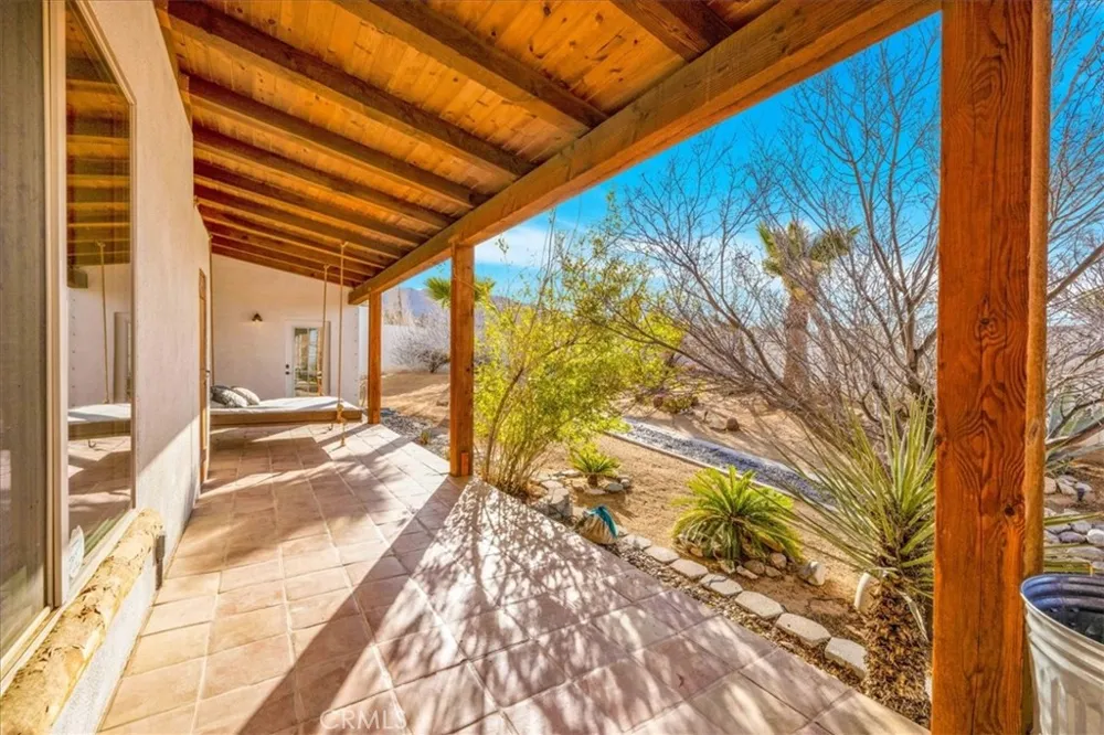 7423 Juniper Road Joshua Tree, CA 92252