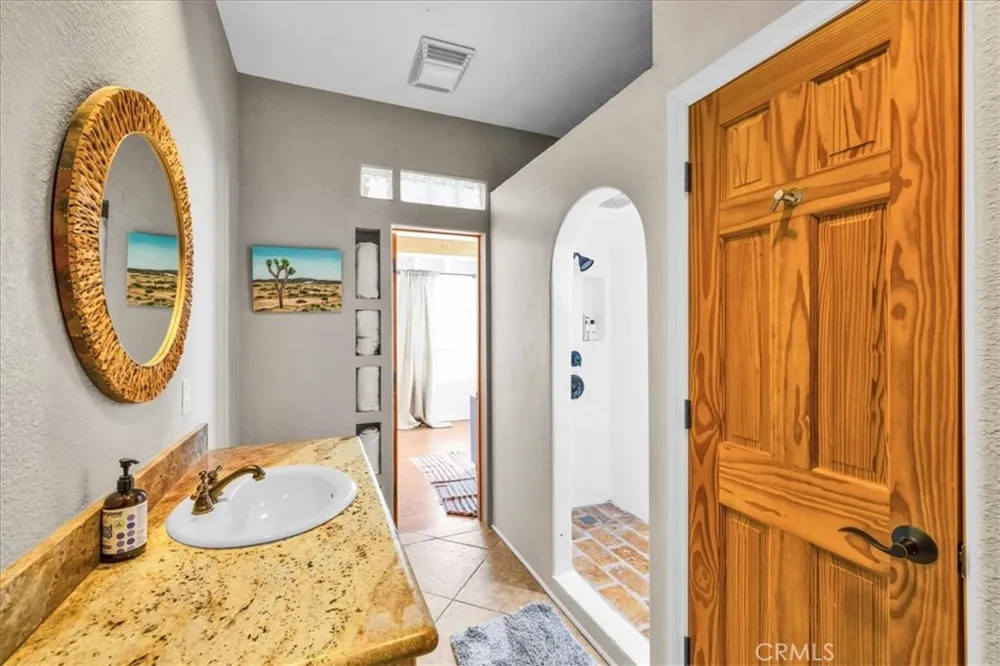 7423 Juniper Road Joshua Tree, CA 92252