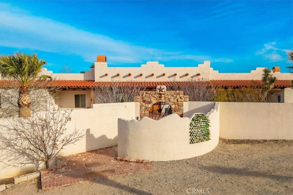 7423 Juniper Road Joshua Tree, CA 92252