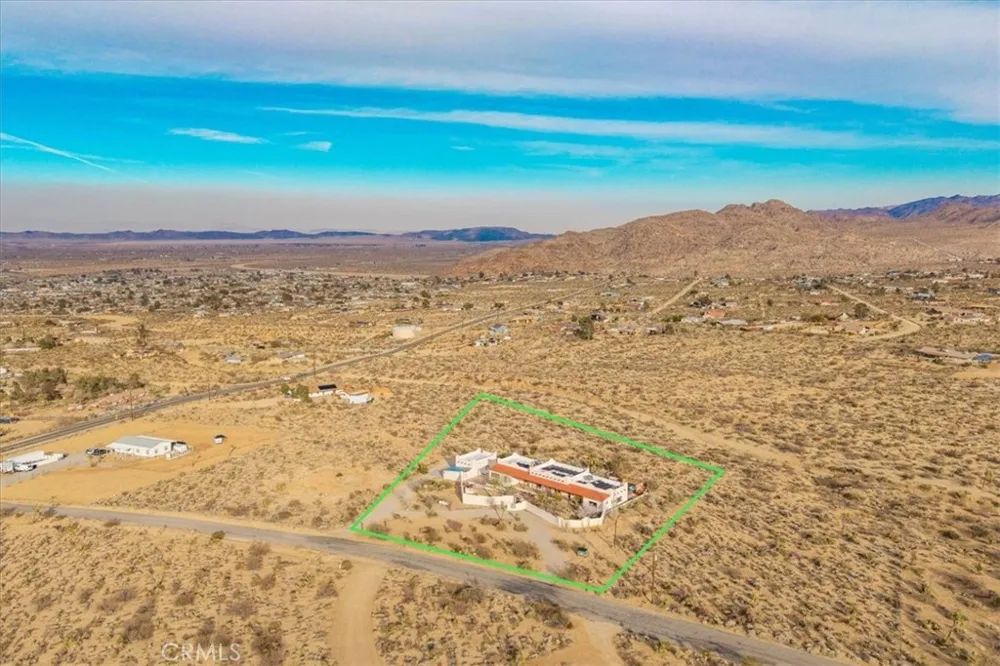 7423 Juniper Road Joshua Tree, CA 92252