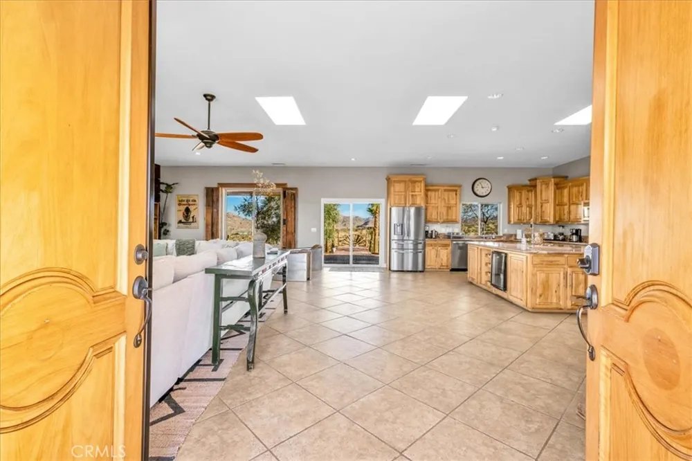 7423 Juniper Road Joshua Tree, CA 92252