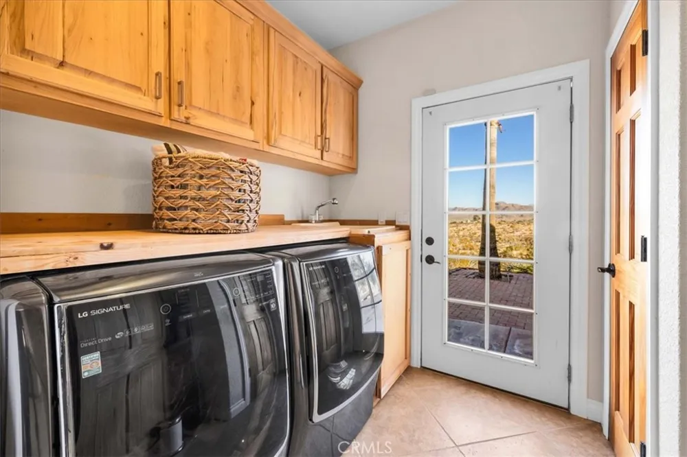 7423 Juniper Road Joshua Tree, CA 92252