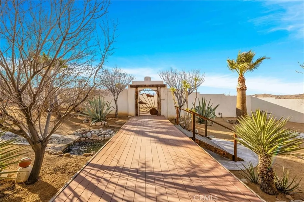 7423 Juniper Road Joshua Tree, CA 92252