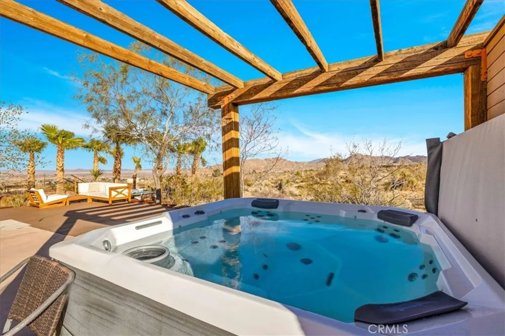 7423 Juniper Road Joshua Tree, CA 92252