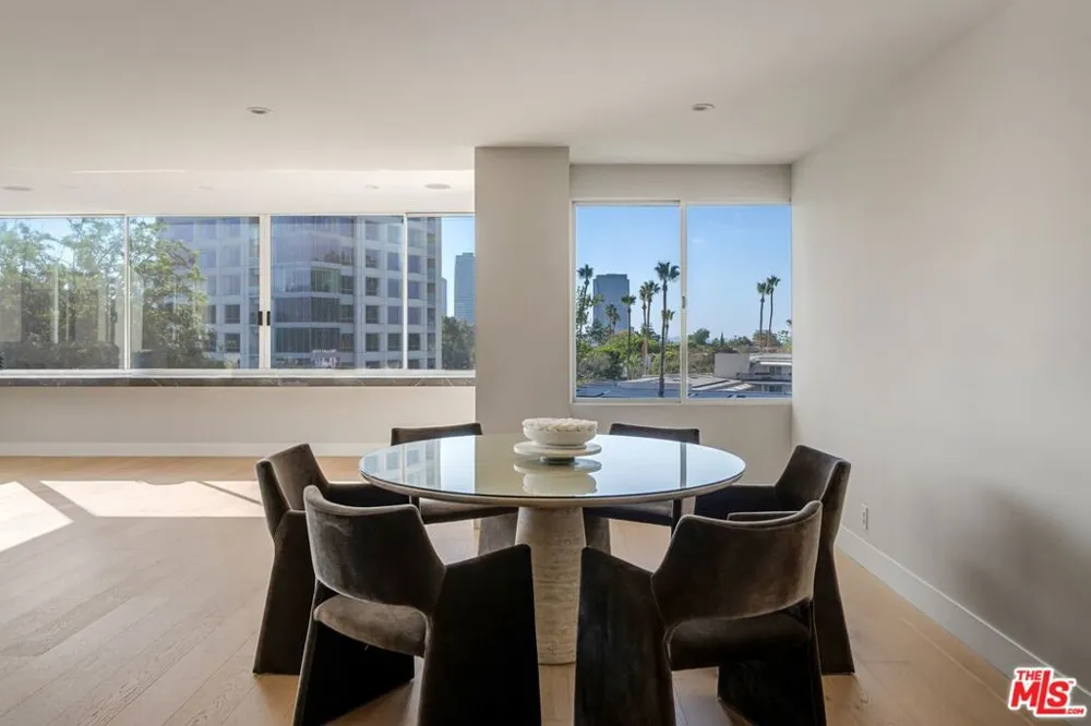 875 Comstock Avenue #4B Los Angeles, CA 90024