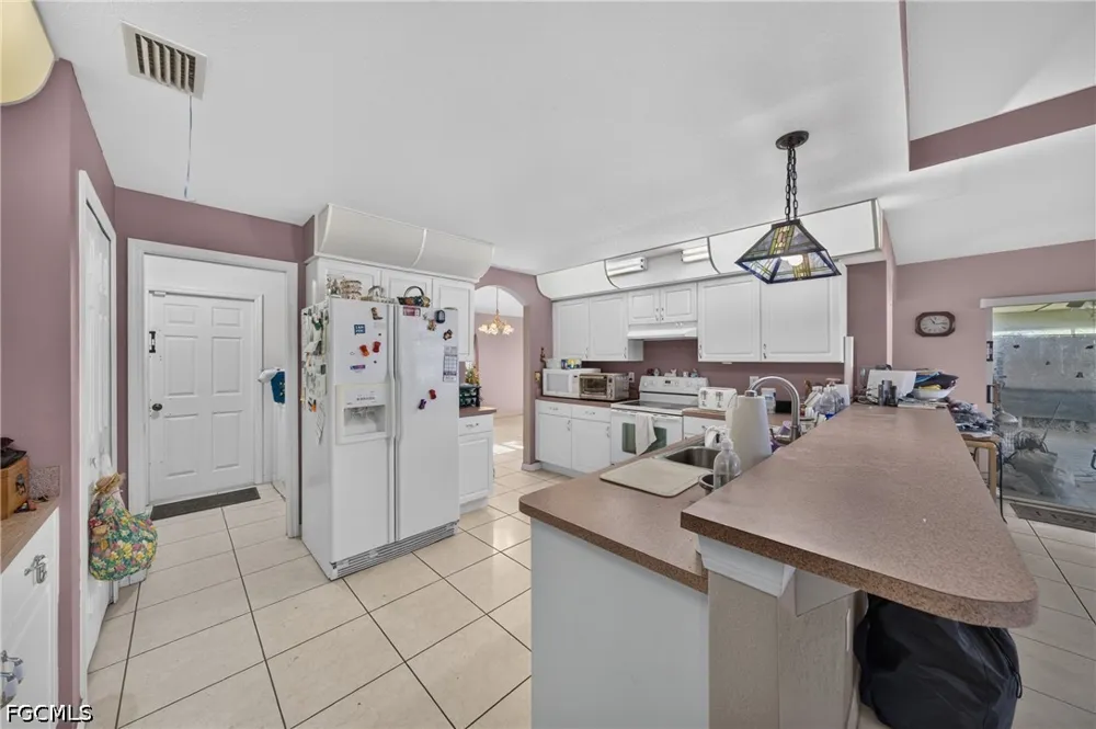 NW 38th Avenue Cape Coral, FL 33993
