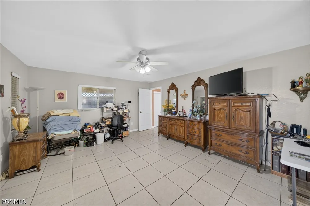 NW 38th Avenue Cape Coral, FL 33993