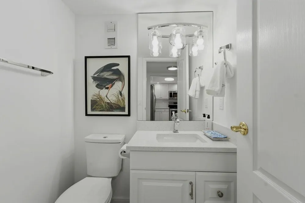 5440 Ocean Drive #203 Singer Island, FL 33404