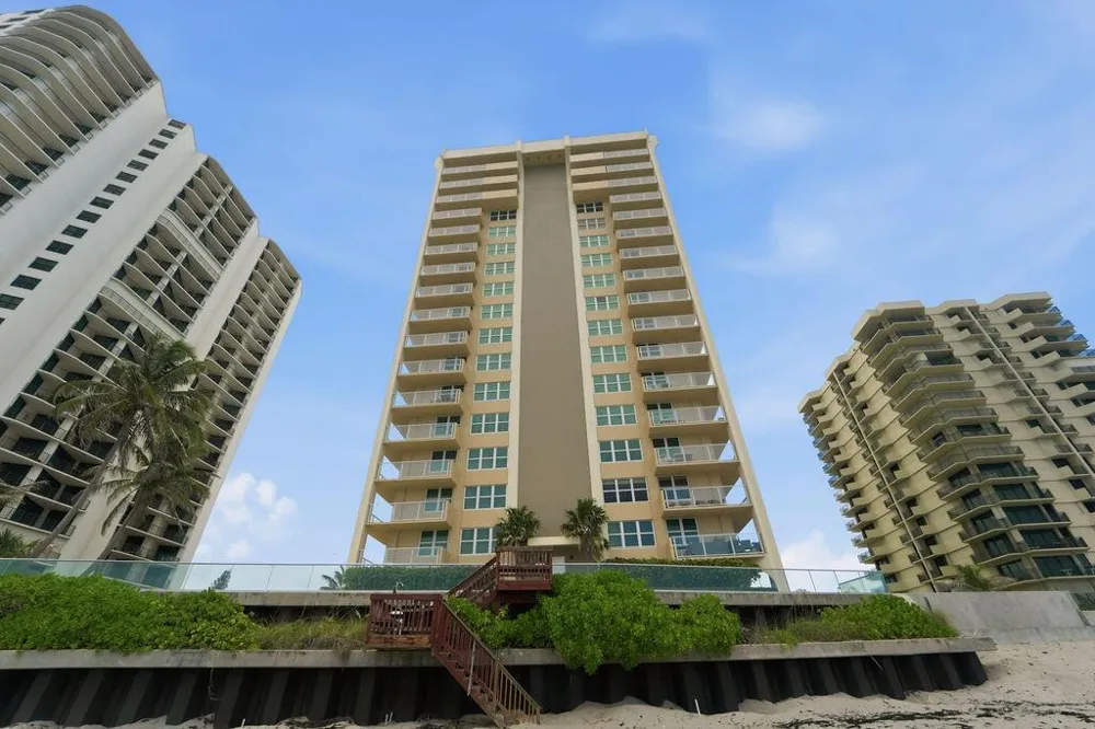 5440 Ocean Drive #203 Singer Island, FL 33404