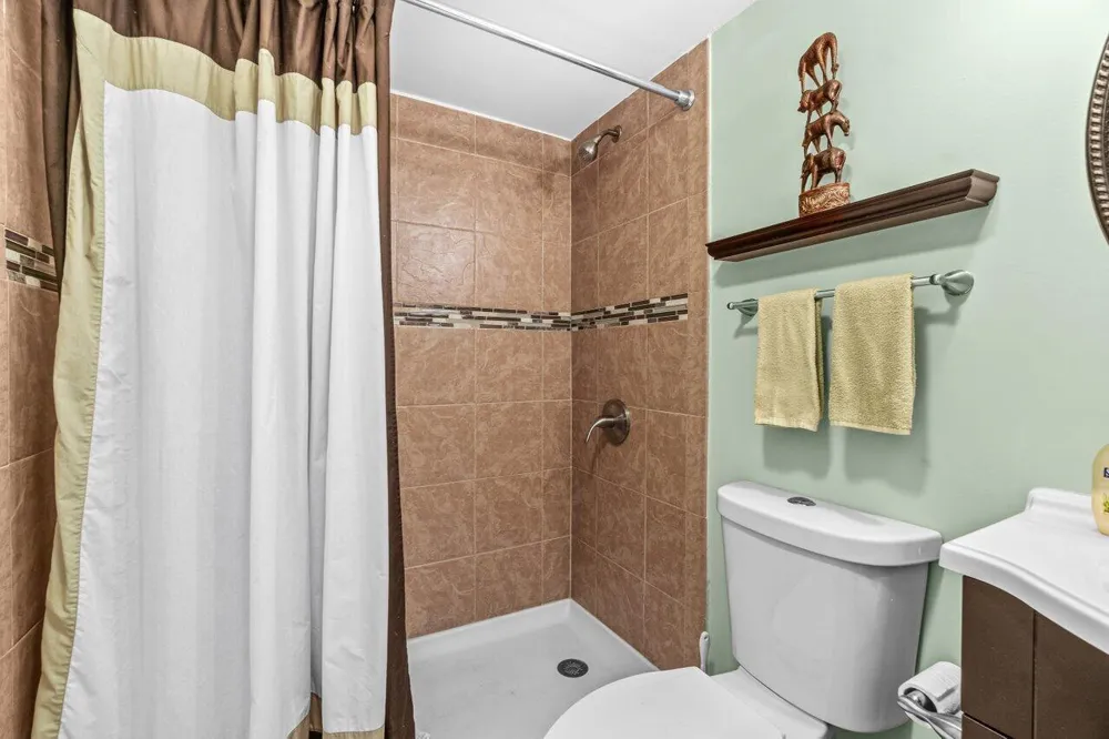 68 Suffolk B #680 Boca Raton, FL 33434