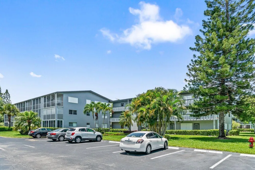 68 Suffolk B #680 Boca Raton, FL 33434
