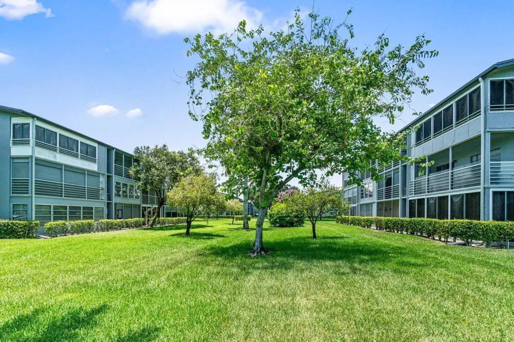 68 Suffolk B #680 Boca Raton, FL 33434