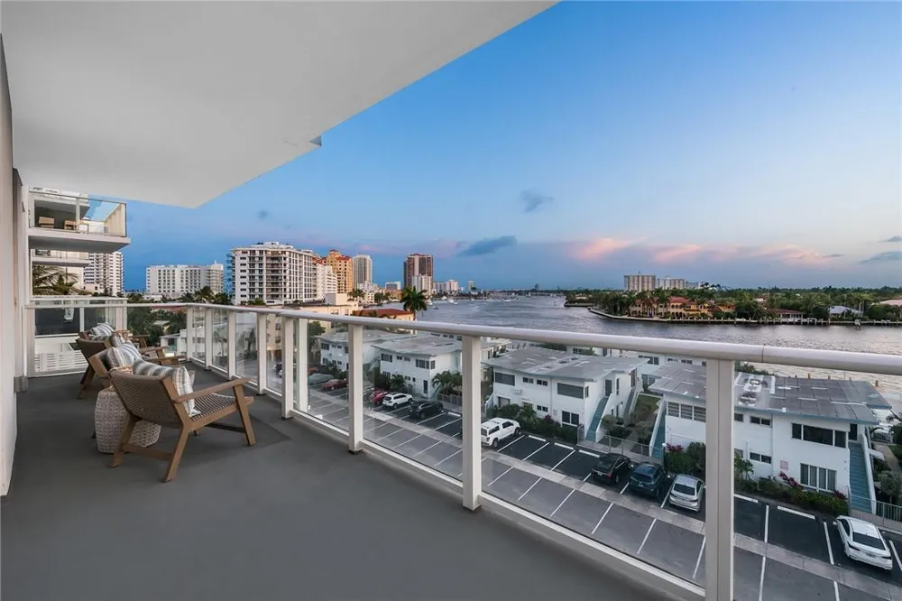 401 BIRCH ROAD #508 Fort Lauderdale, FL 33304