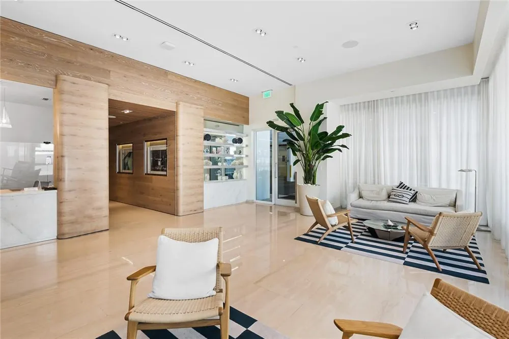 401 BIRCH ROAD #508 Fort Lauderdale, FL 33304