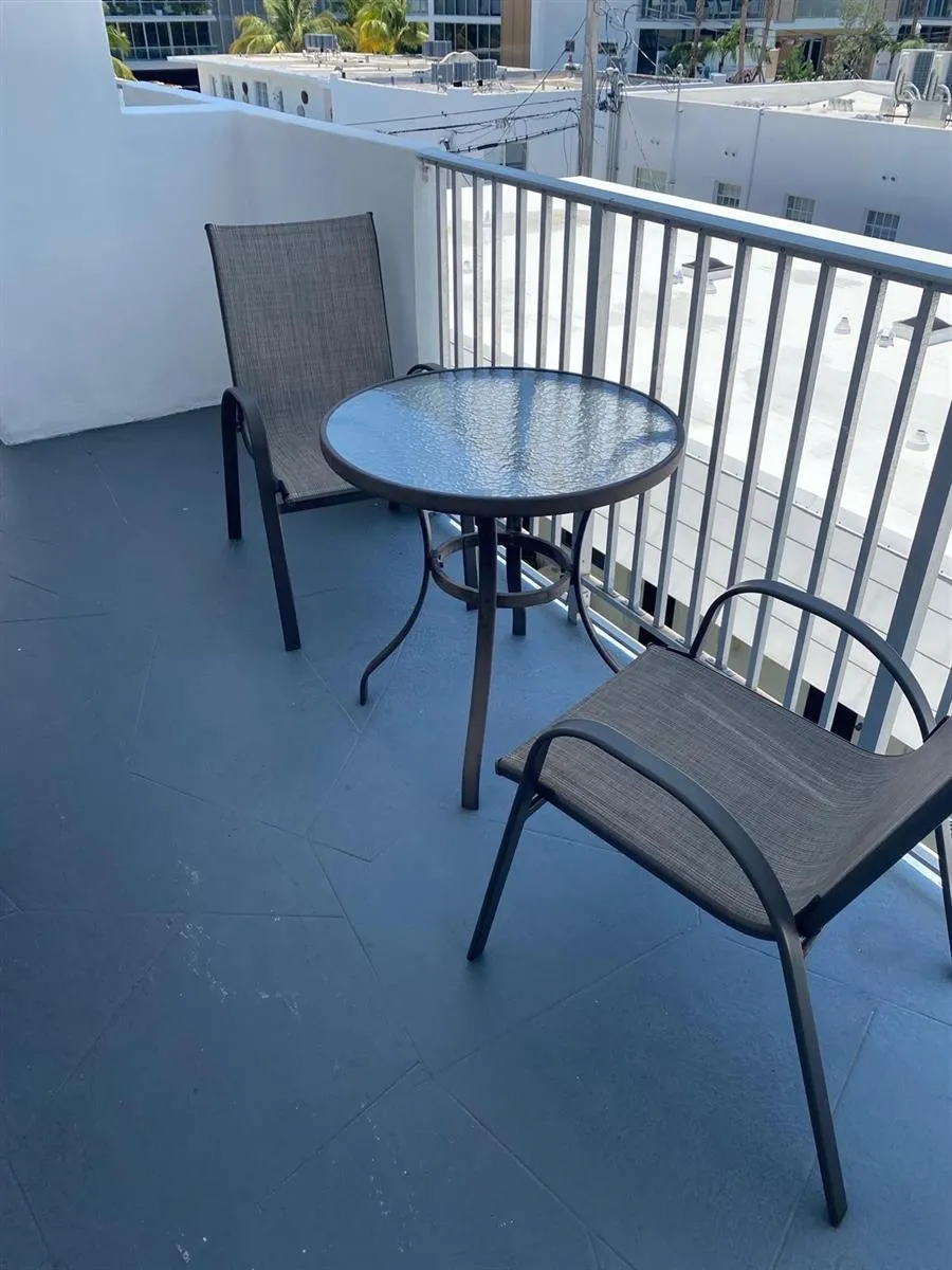 335 COLLINS AVENUE #403 Miami Beach, FL 33139
