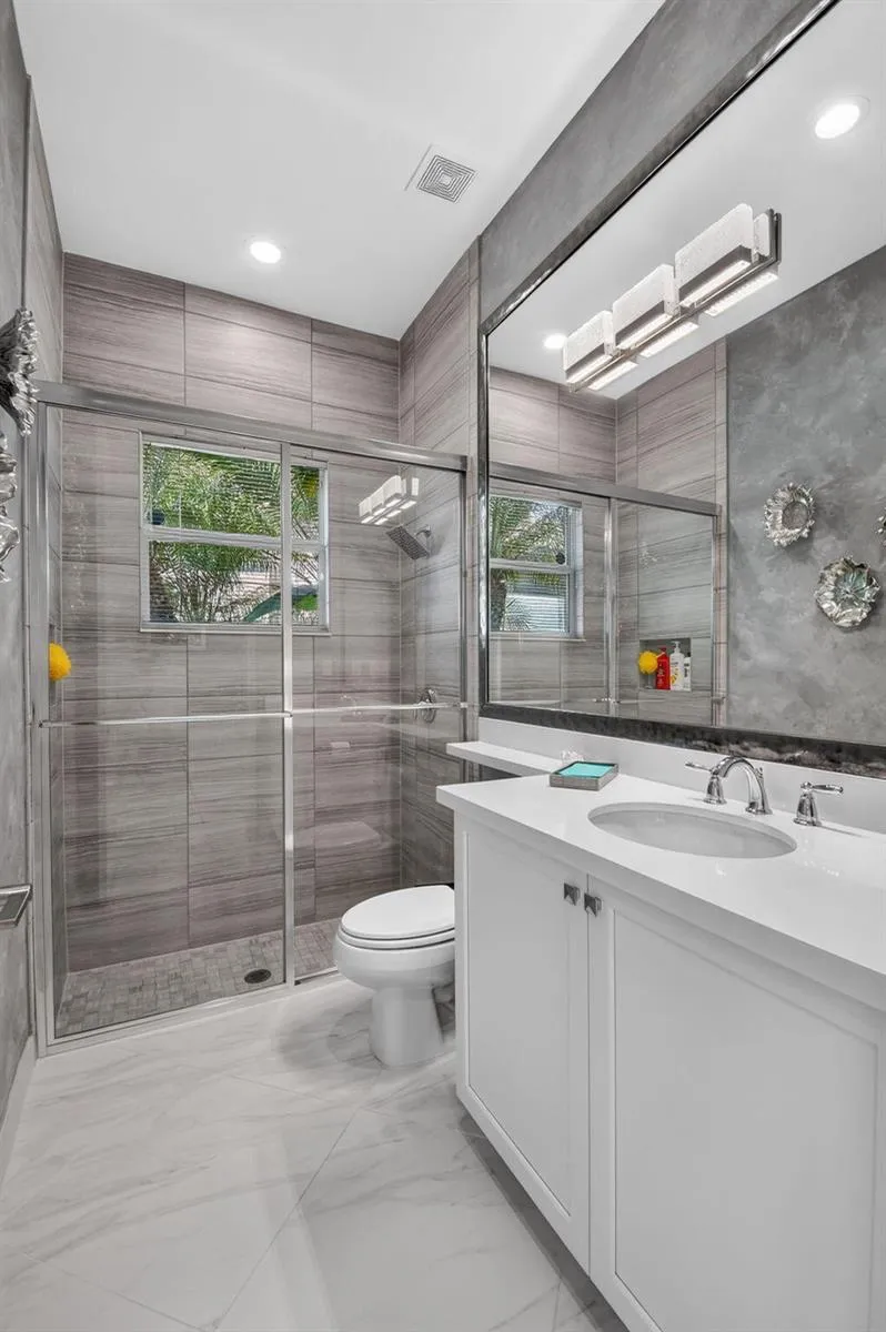 8843 GOLDEN MOUNTAIN CIRCLE Boynton Beach, FL 33473