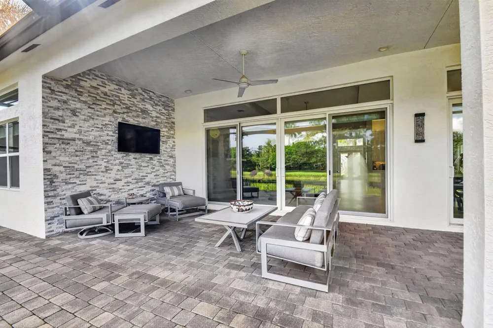 8843 GOLDEN MOUNTAIN CIRCLE Boynton Beach, FL 33473
