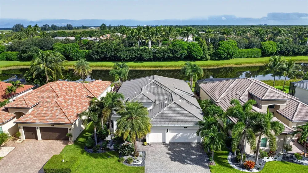 8843 GOLDEN MOUNTAIN CIRCLE Boynton Beach, FL 33473