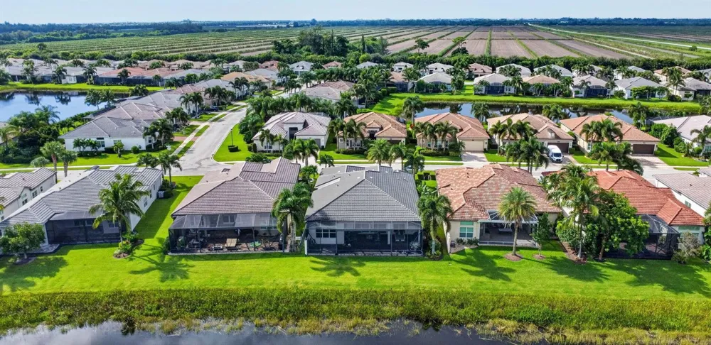 8843 GOLDEN MOUNTAIN CIRCLE Boynton Beach, FL 33473