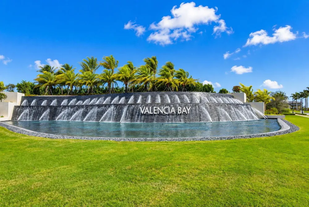8843 GOLDEN MOUNTAIN CIRCLE Boynton Beach, FL 33473